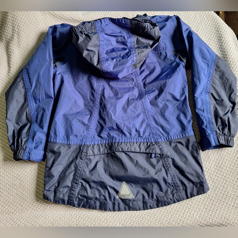 L.L. Bean Kids Navy and Blue Raincoat - Picture 6 of 11